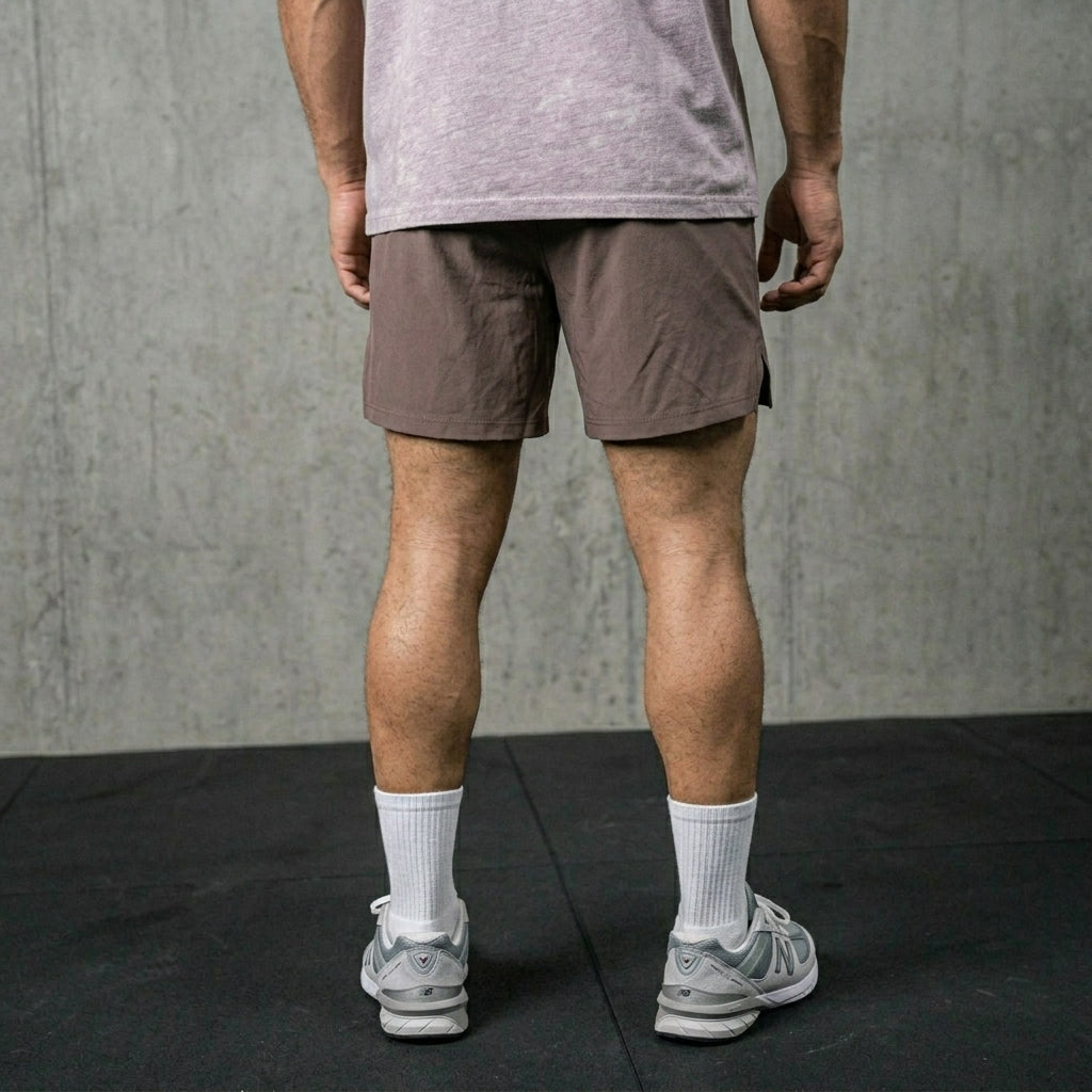 athlete wearing sopro muave training shorts 